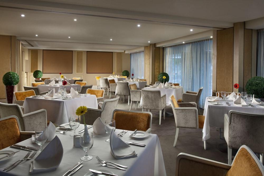 Ascott Raffles Place 5* Singapur